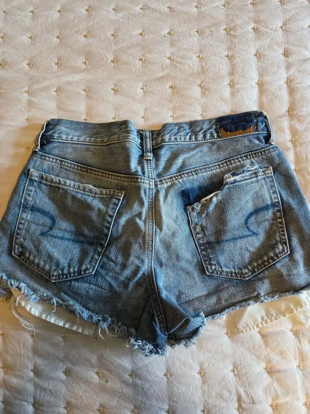 American Eagle Outfitters Vintage Hi-Rise Festival Cut Off Jean Shorts Size 8